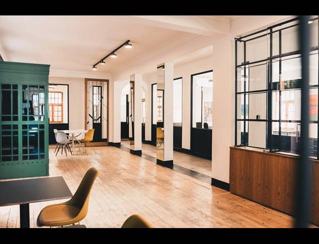 330M² FULL FLOOR TO LET IN CAPE TOWN CITY CENTRE
